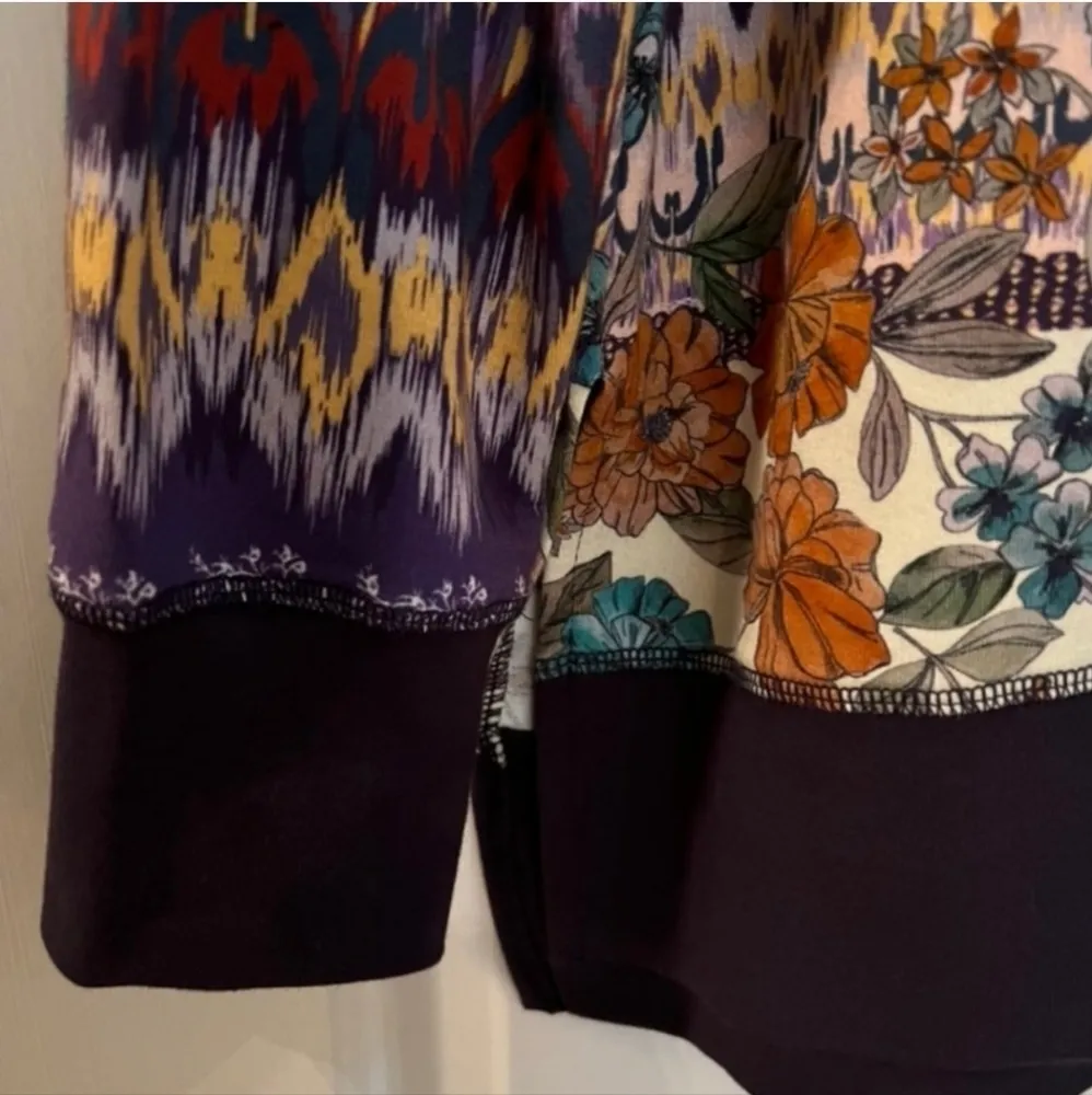 Johnny Was PERFECT SHAPE Patterned Hoodie Size M - Image 7