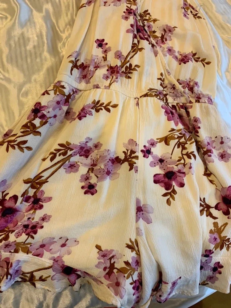 Floral Romper  - Image 2