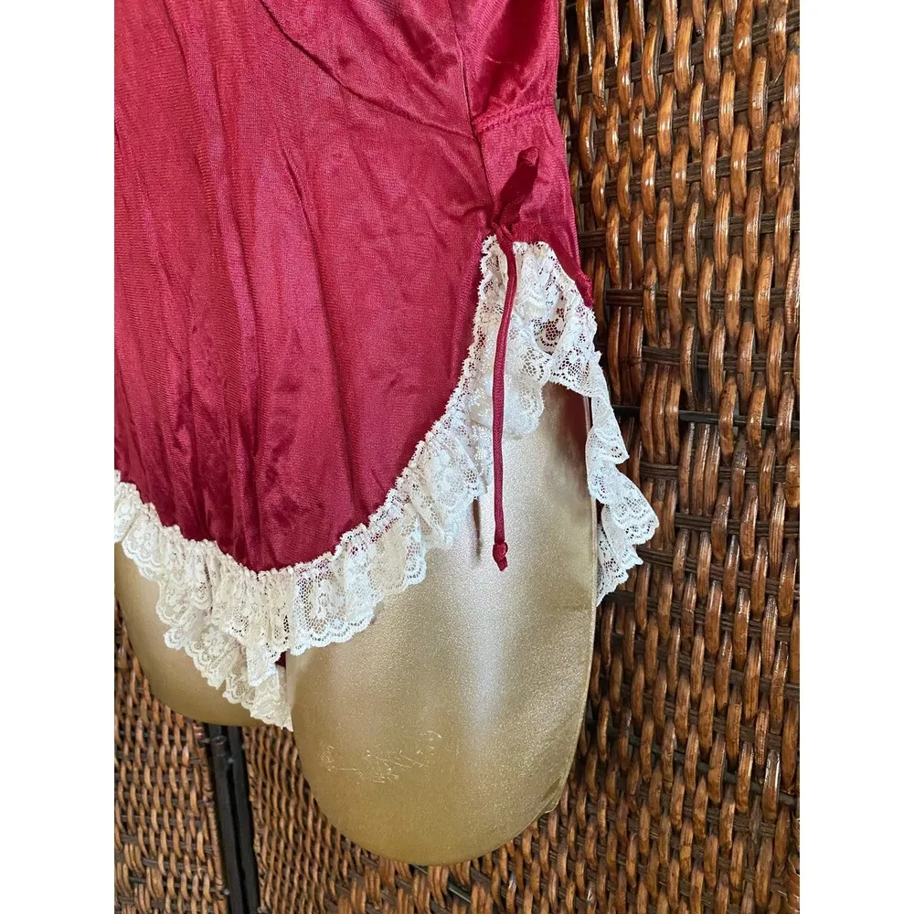 Size XS//Vintage Merlot Red Teddy White Lace Lingerie - Image 3