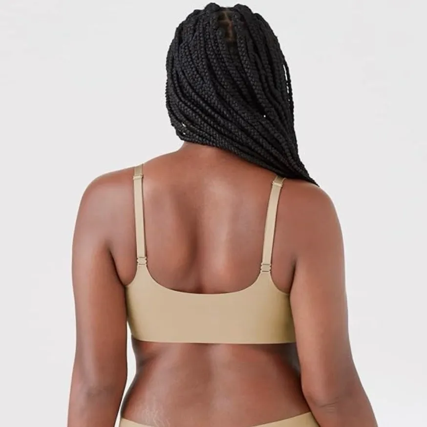 True & Co Women's True Body Triangle Convertible Strap Bras - Image 7