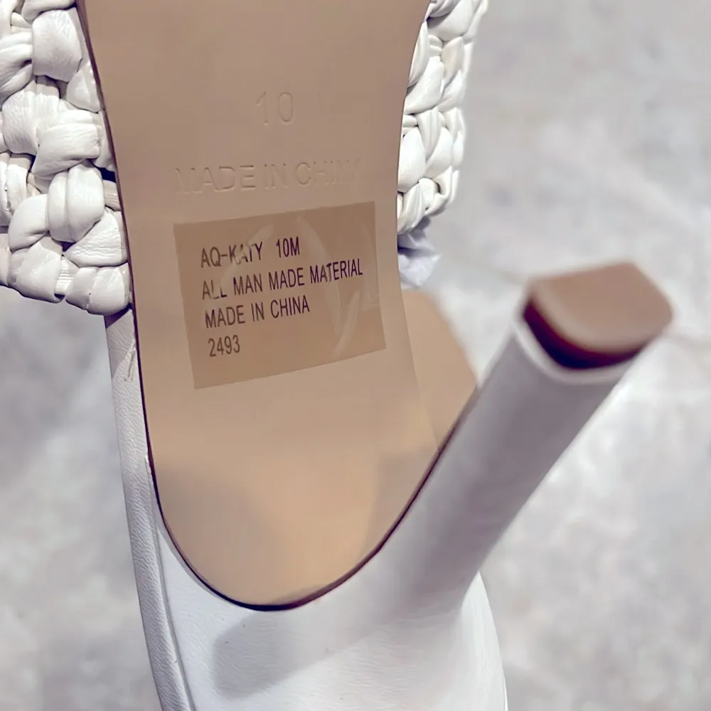 Aqua Padded Woven Katy Square Toe Stiletto Heeled Sandals in White, Size 10 NEW - Image 7