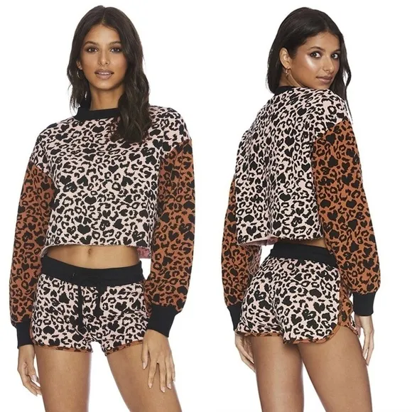 Beach Riot Ava Sweatshirt Rae Shorts Set Love Leopard - Image 2