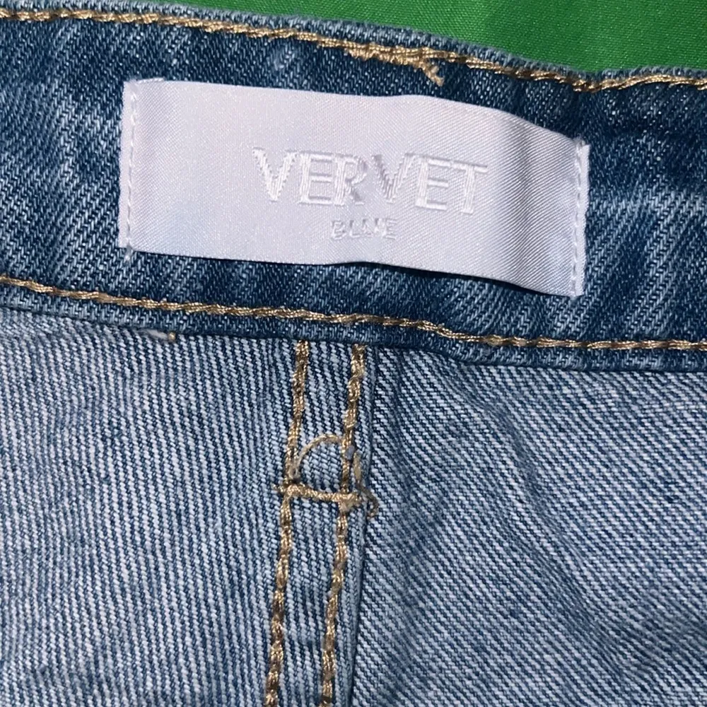 Vervet Distressed Denim Shorts size Medium Blue - Image 6