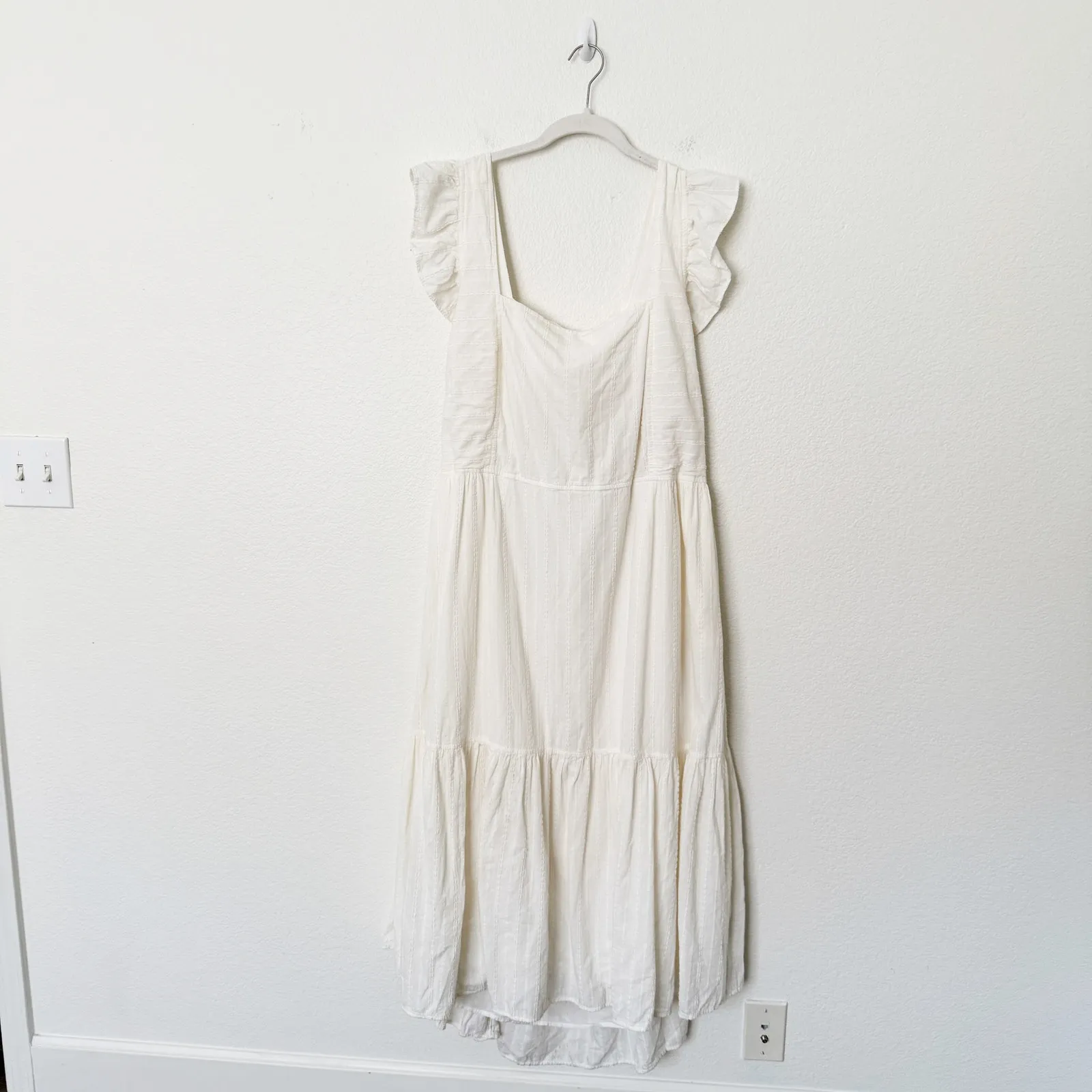 [Madewell] Cream Ruffle Strap Textural Striped Tiered Midi Dress Cutout Back 2X - Image 4