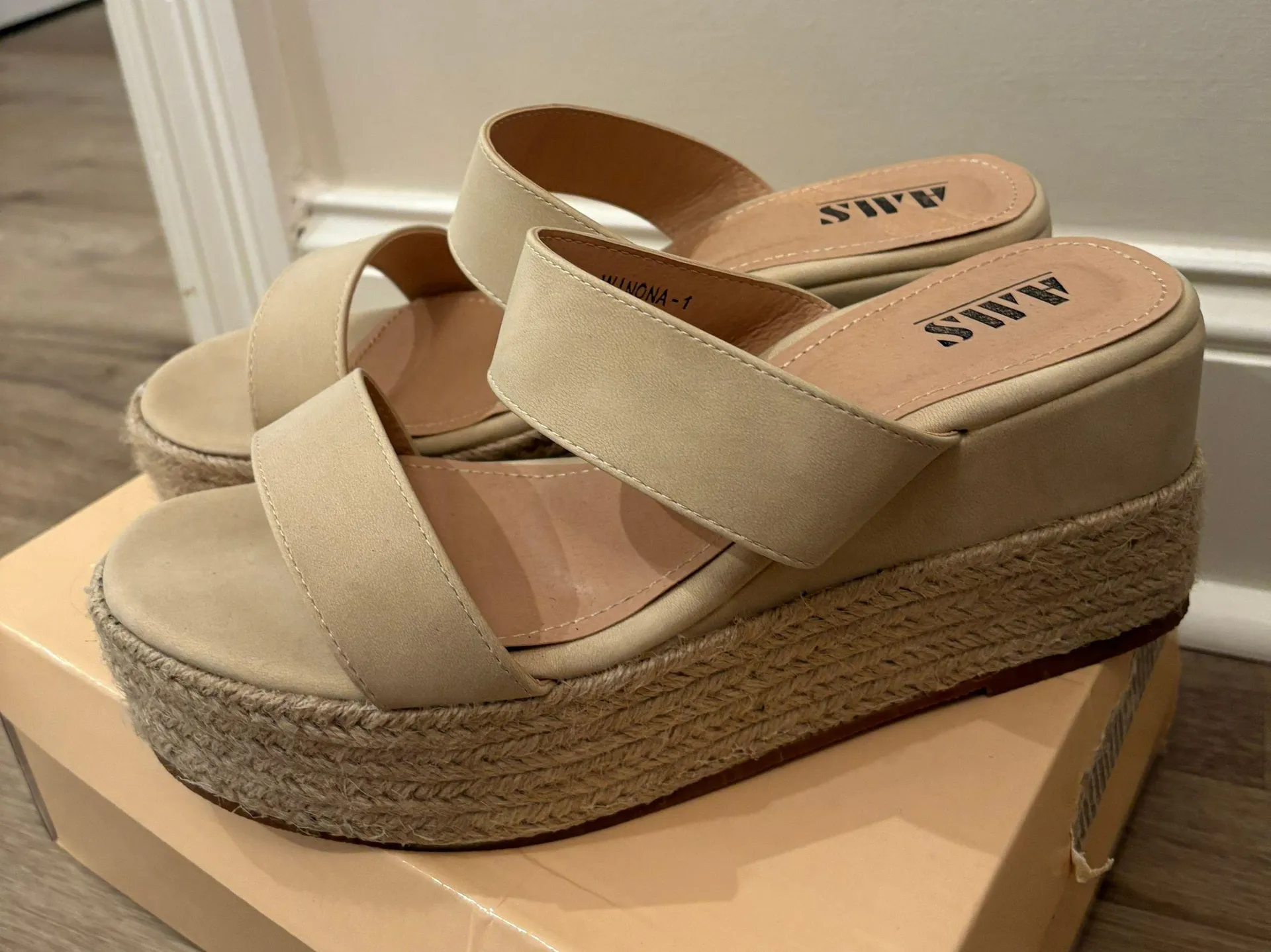 AMS Platform Sandals Tan Size 10 - Image 3