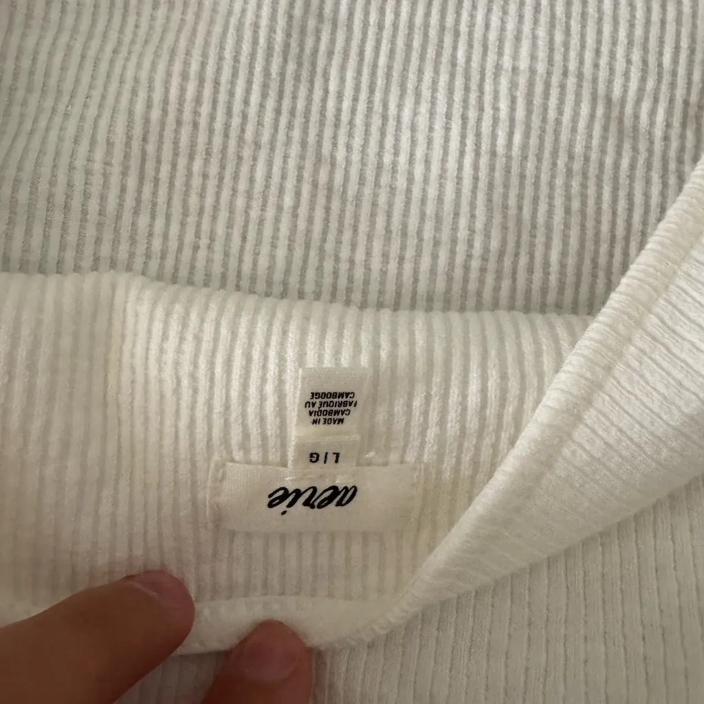 Aerie White Short Sleeve Tee - Image 3