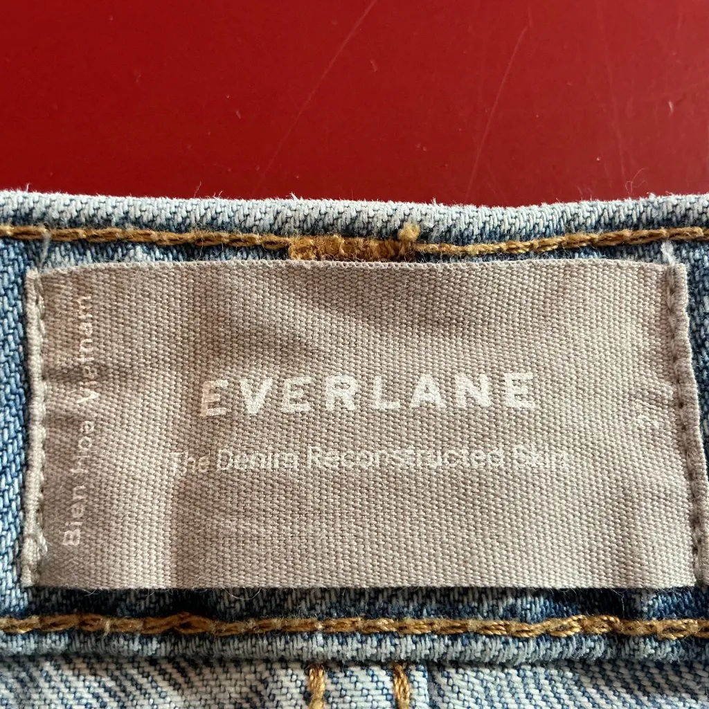 Everlane Skirt Women’s Size 27 Denim Deconstructed Raw Hem Mini Jean Skirt Blue - Image 7