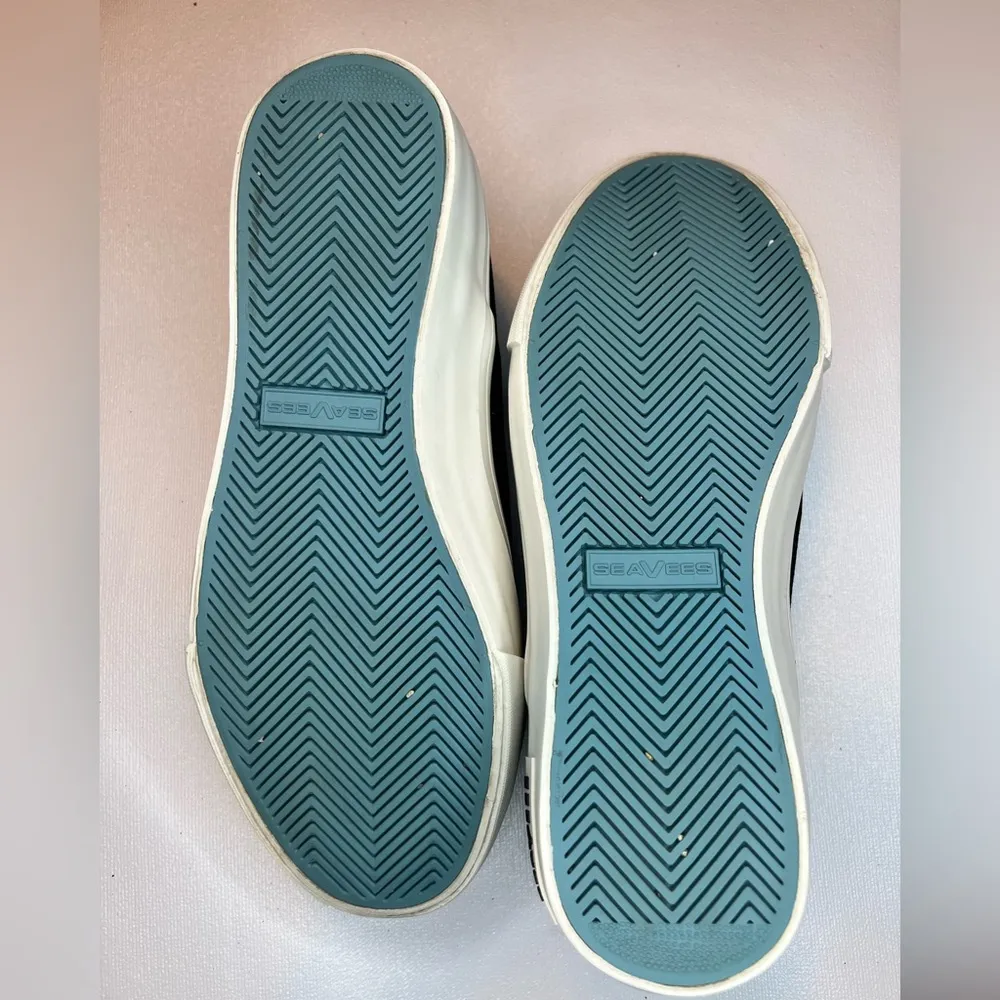 SEAVEES Women's Hawthorne Slip on Sneaker - Black - Size 7 - Image 5