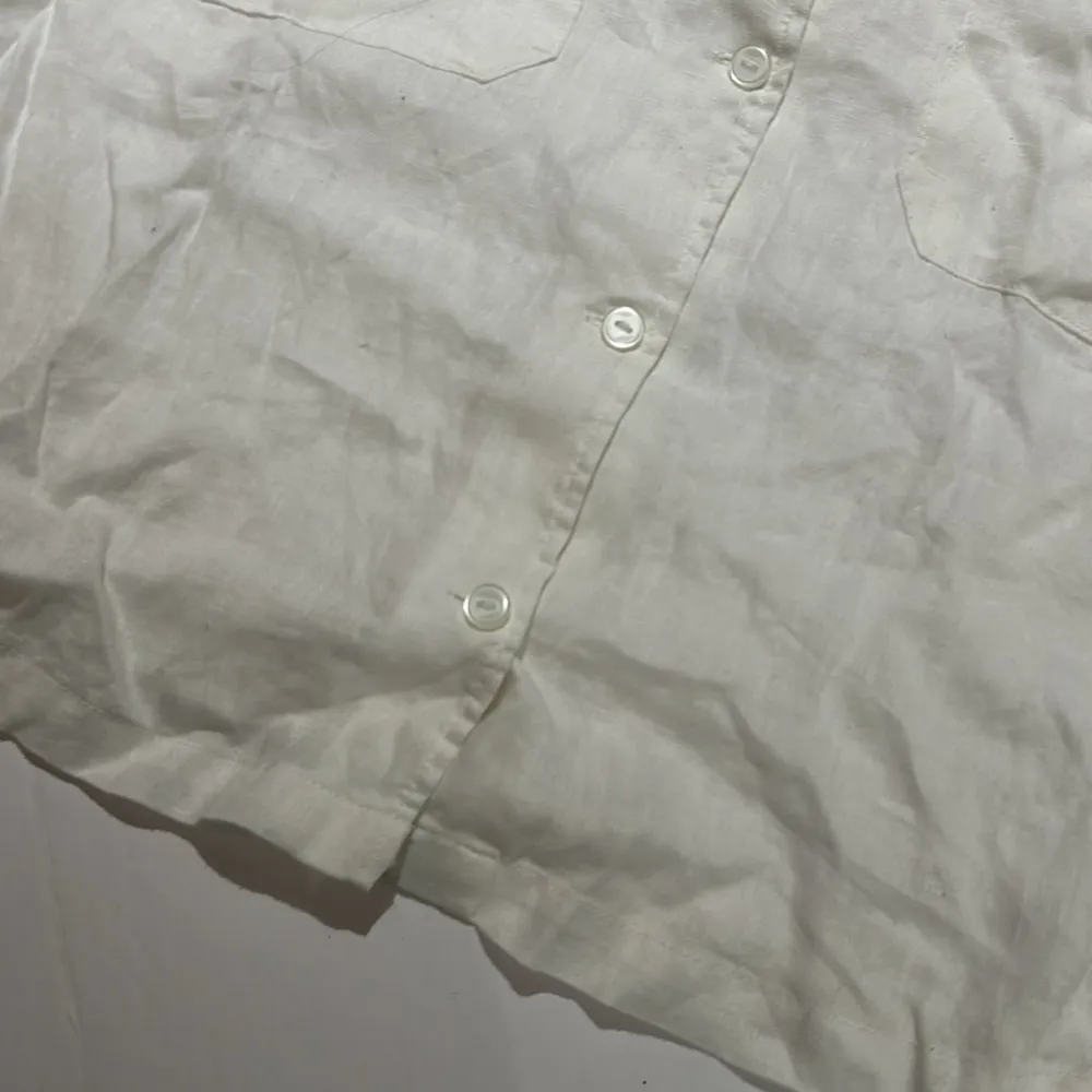 H&M White Linen Shirt Button down Size L Cropped - Image 3