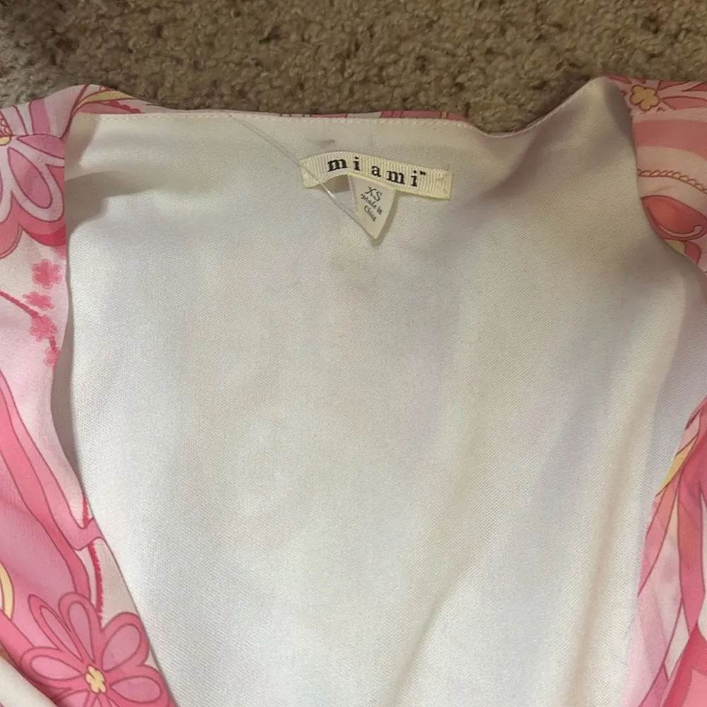 Floral Paisley Romper with Ruffle Hems - Image 2