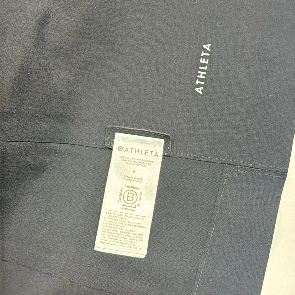 Athleta  Avenue Blazer Jacket black Sz 8 - Image 9