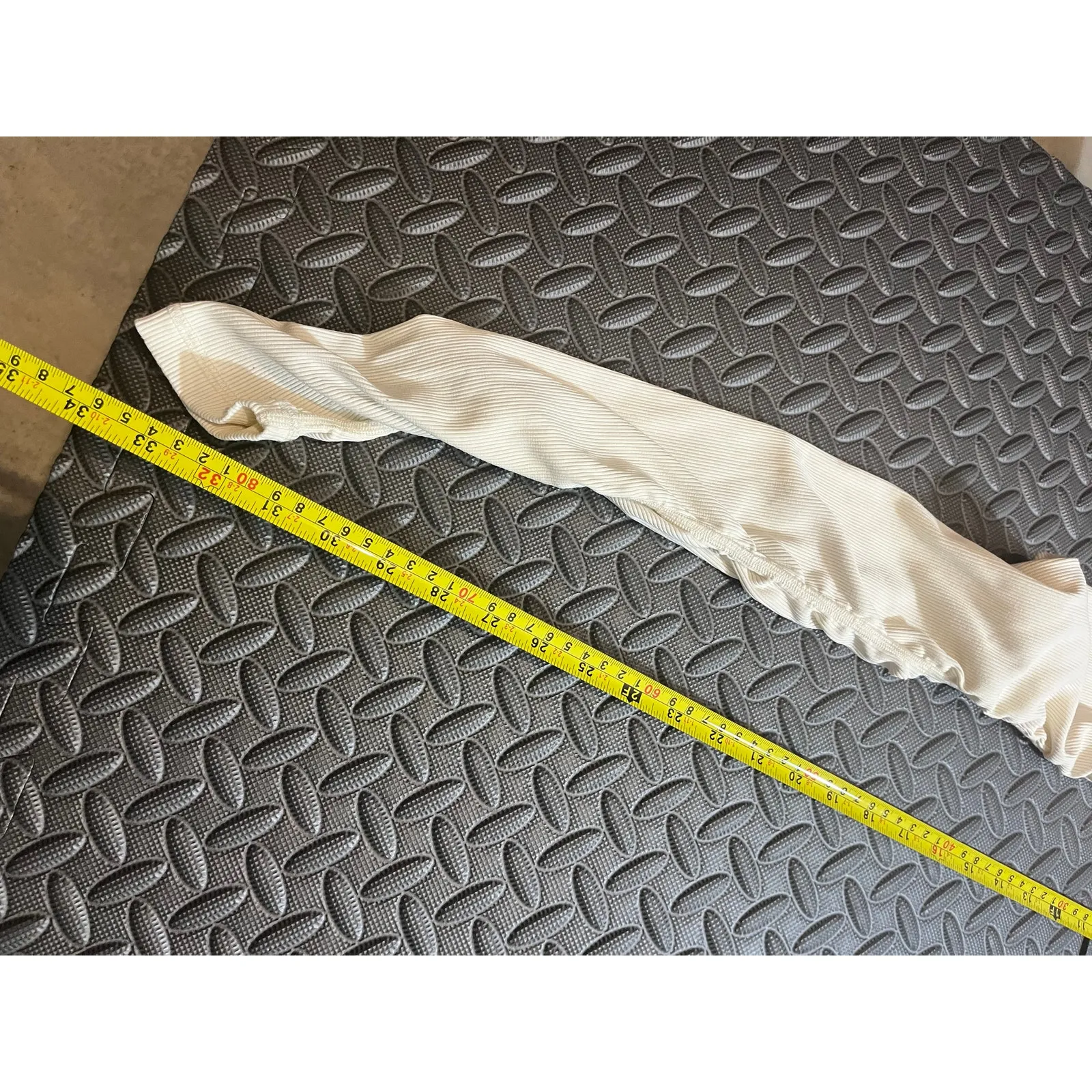 ALO Yoga red strawberry/cream Goddess legging Women’s Size‎ Small Tie Dye Look - Image 7