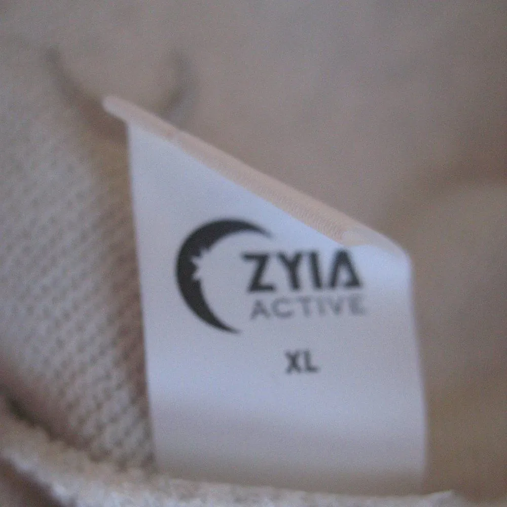 Zyia NWOT  Gray Pullover Sweatshirt - Image 8