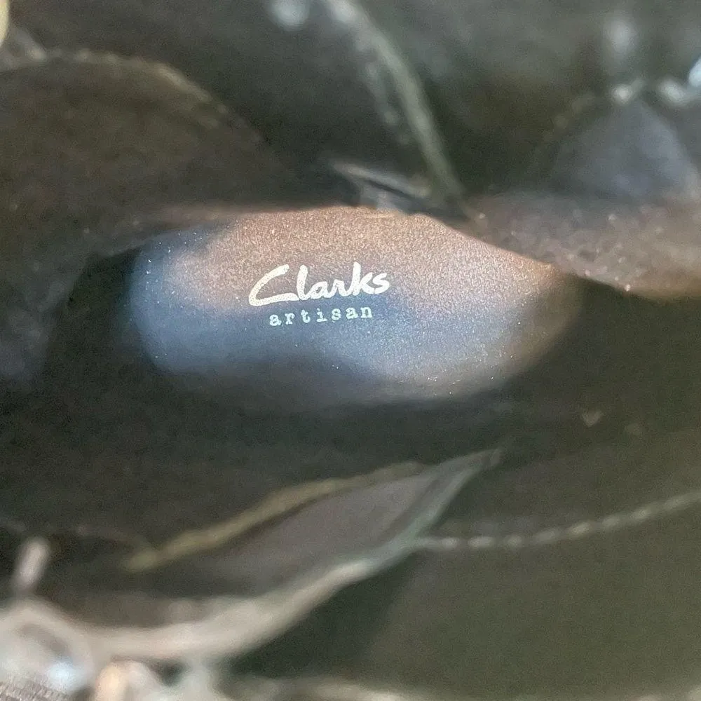 Clarks Black Suede Leather Double Buckle Heeled Ankle Boots Women's Size 8 - Image 6