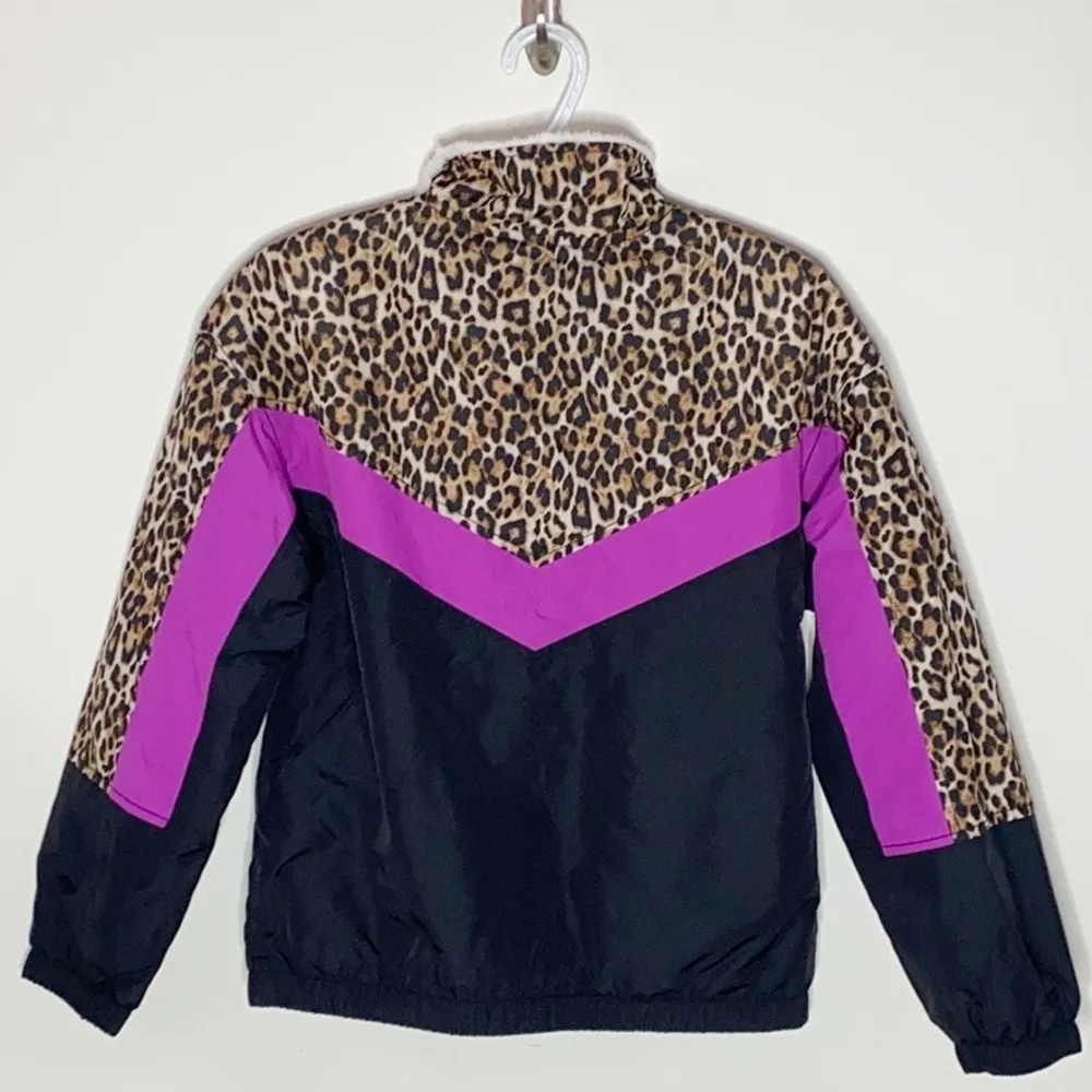 American Eagle Outfitters leopard Sherpa jacket size XS - Image 3