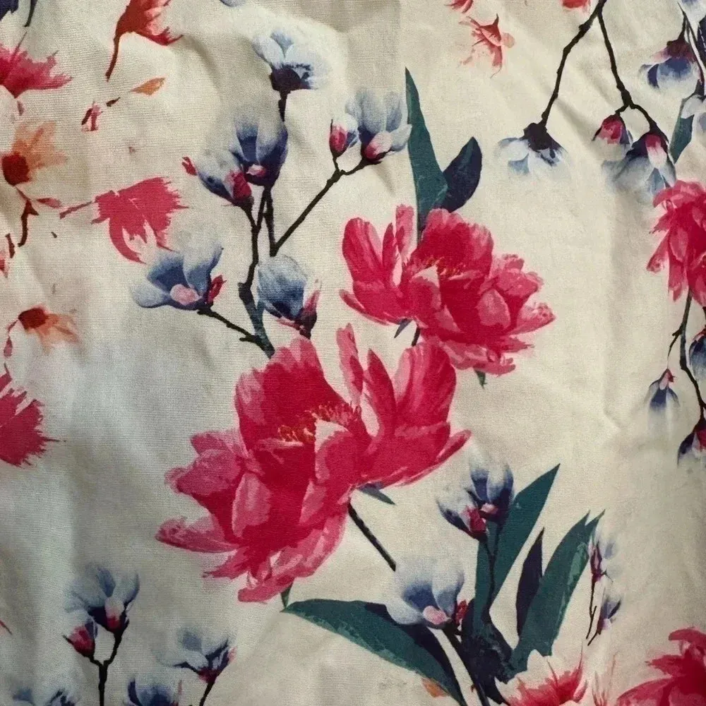 Lands’ End Marin Botanical Button Down Shirt No Iron Supima Floral Size 12P - Image 3