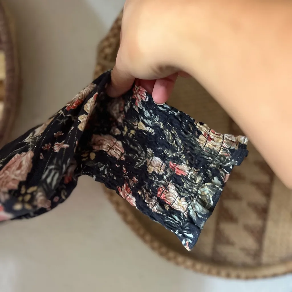 Rebecca Taylor La Vie Secret Garden Green Glass Floral Twist front Blouse XS - Image 3