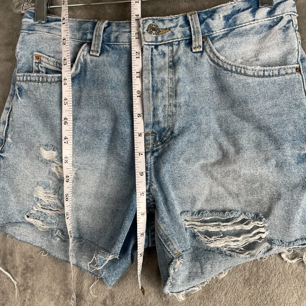 Topshop Moto Ashley Distressed Denim Shorts Women’s Size 8 Light Wash Y2K Grunge - Image 5