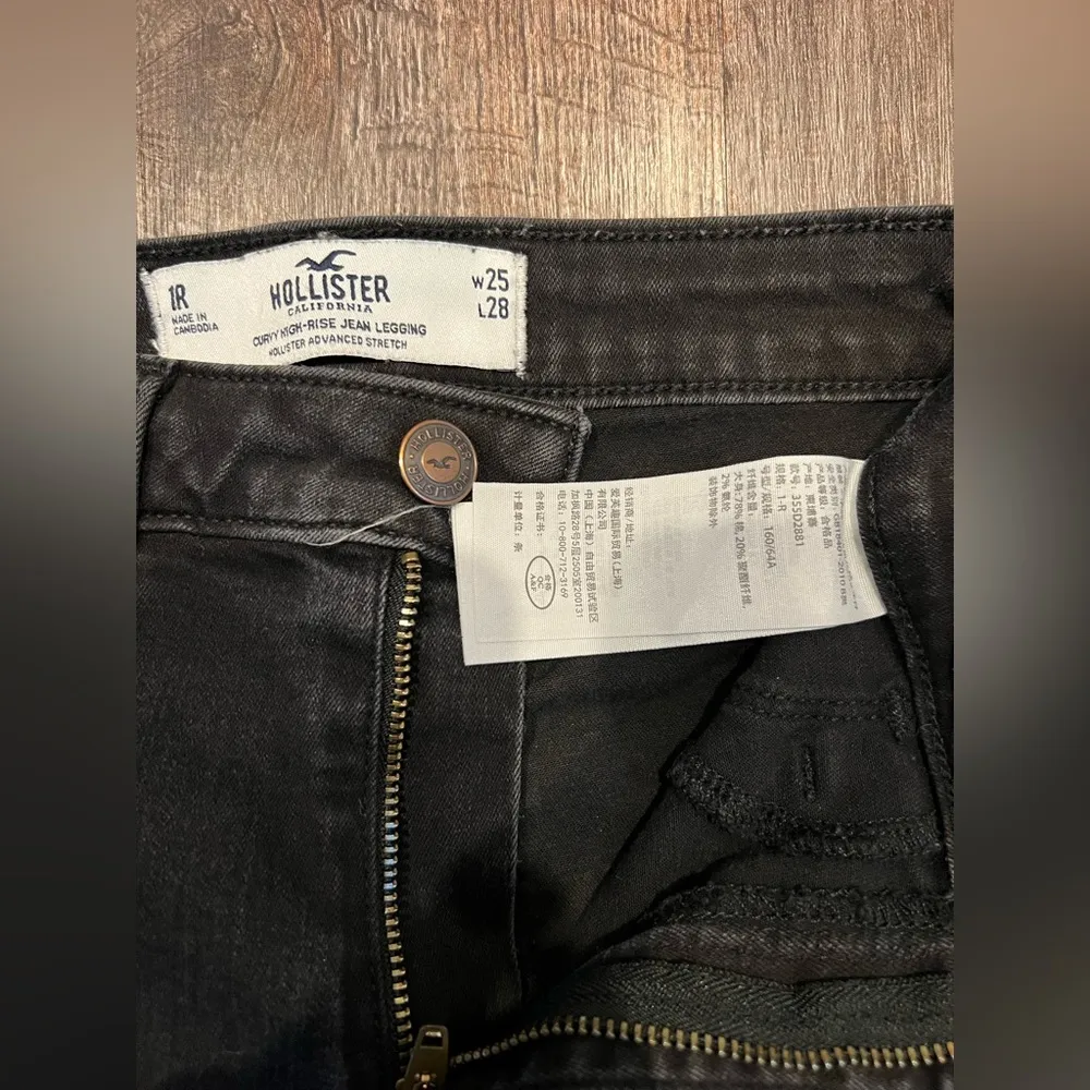 Hollister Curvy High Rise Jean Legging Skinny - Image 5