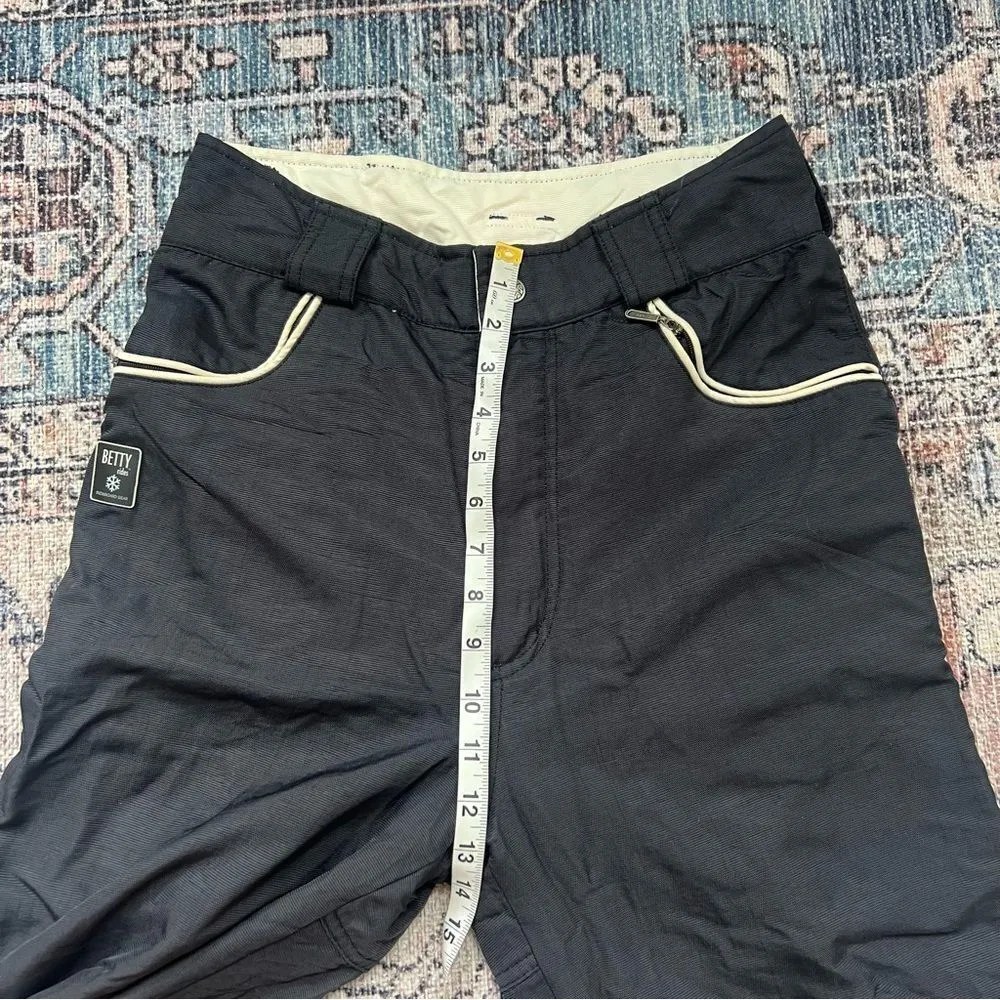 Betty Rides Women’s Ski Pants Snowboard Gear Black Off White Size Medium - Image 12