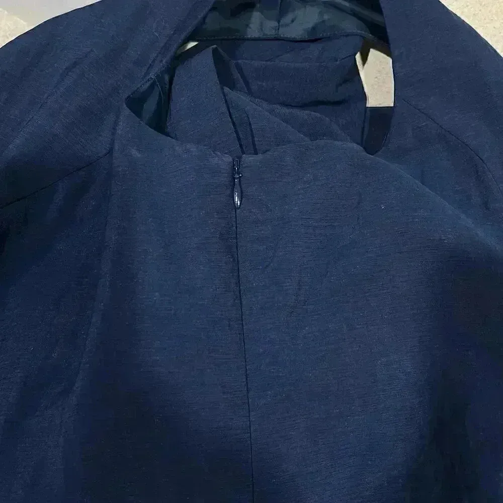 Coldwater Creek Women's Sleeveless Navy V-Neck Dress‎ Size 20 - Image 5