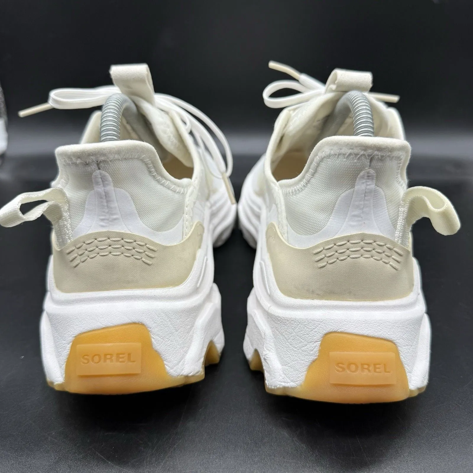 Sorel Kinetic Breakthru Day Lace Womens Size 10 White Hiking Shoes NL4689-100 - Image 4