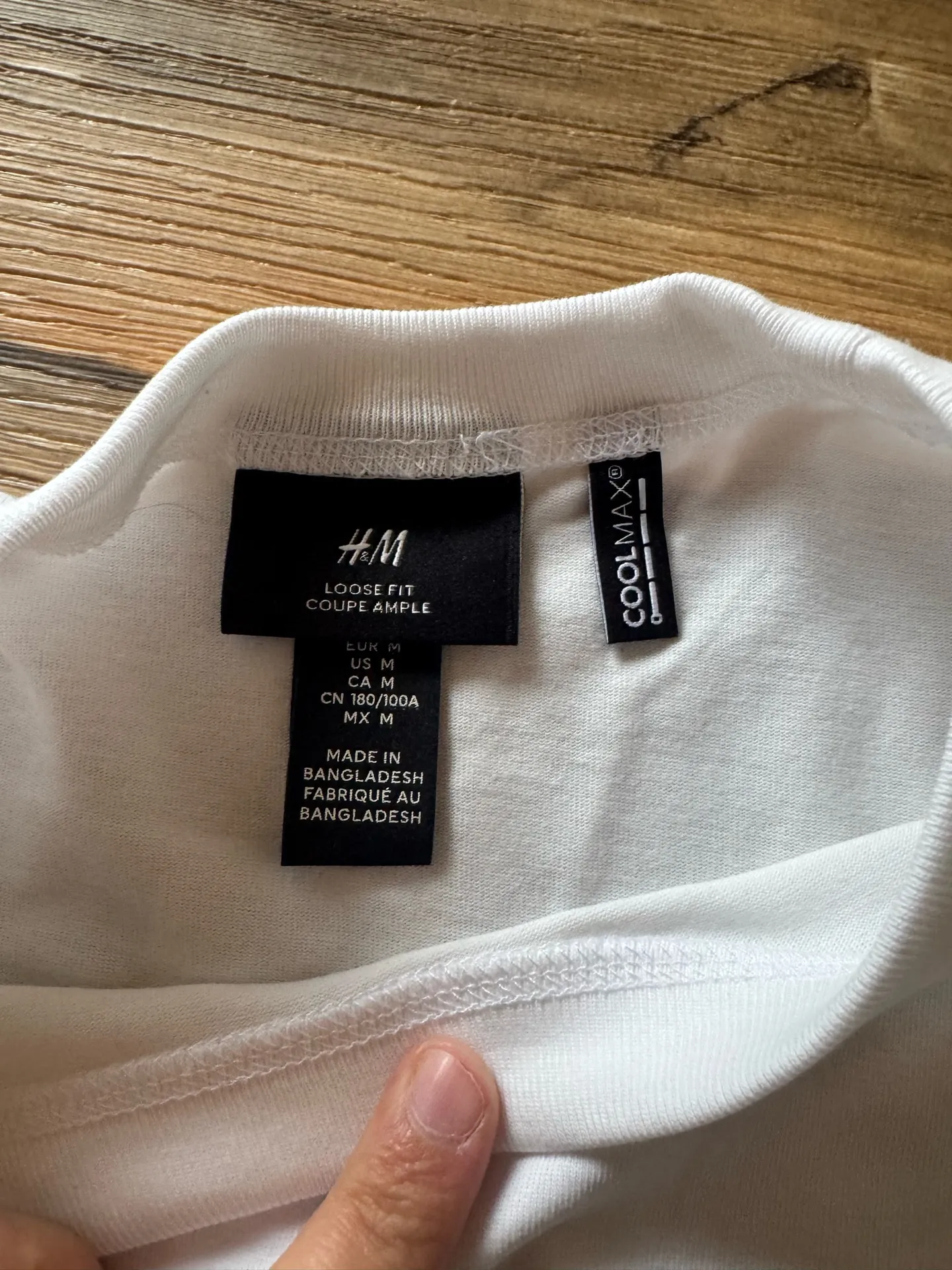 H/m white casual short sleeve  - Image 2