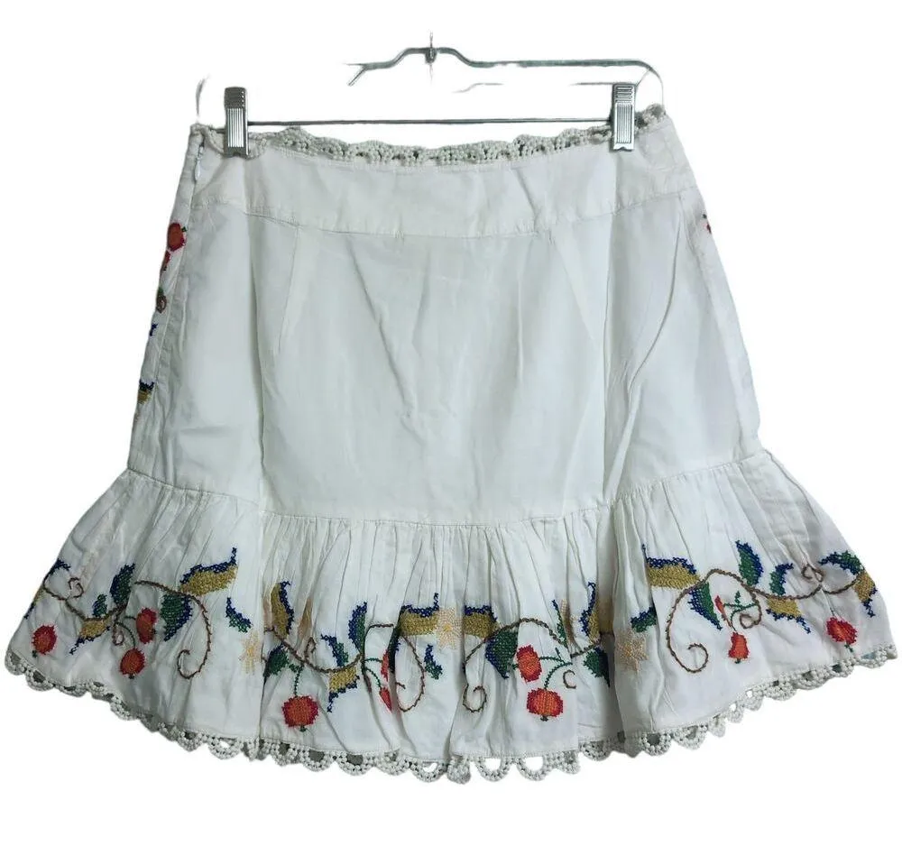 NWT Farm Rio Pitanga Embroidered Mini Skirt White Floral Boho Cotton Medium - Image 4
