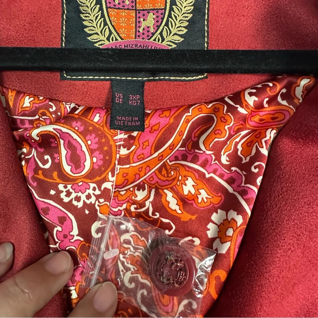 Isaac Mizrahi Vibrant Red Faux Suede Blazer - Image 7