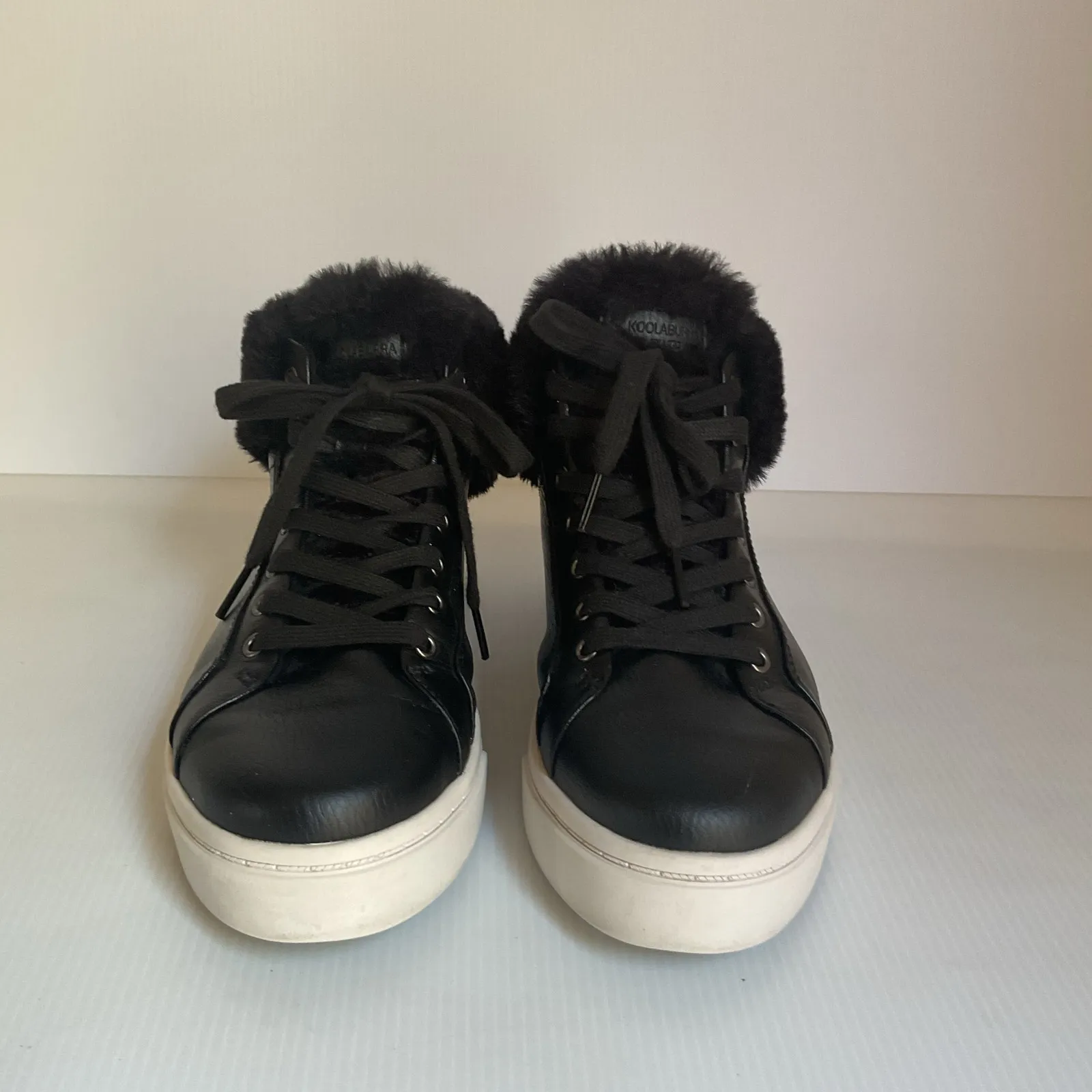 Koolaburra by UGG High Top Sneakers Black Leather Fur Lined Size 7 US 38 EU - Image 5