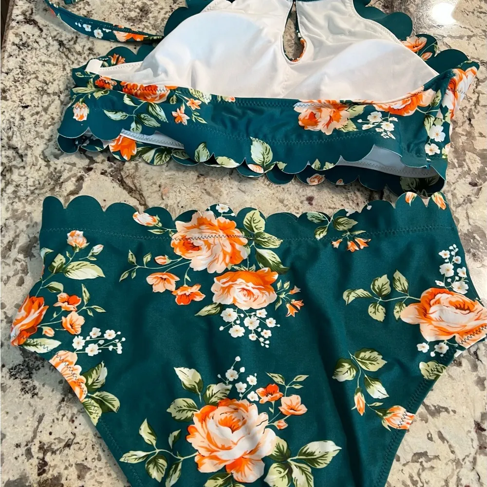 Seaselfie Cupshe Scalloped Teal floral high neck bikini swimsuit Size Medium - Image 3