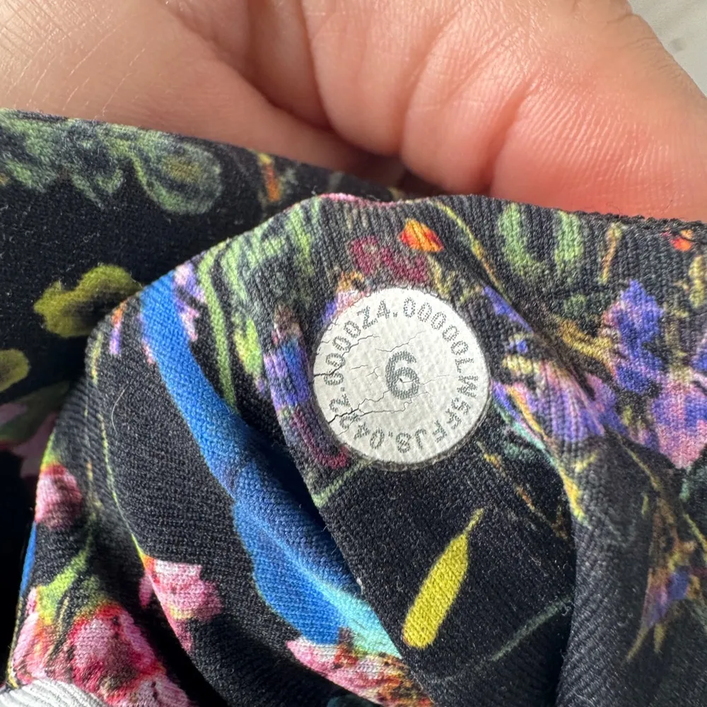 Lululemon Swift Speed High Rise‎ Tight 28" Leggings Flowerscope Black Multi Sz 6 - Image 5