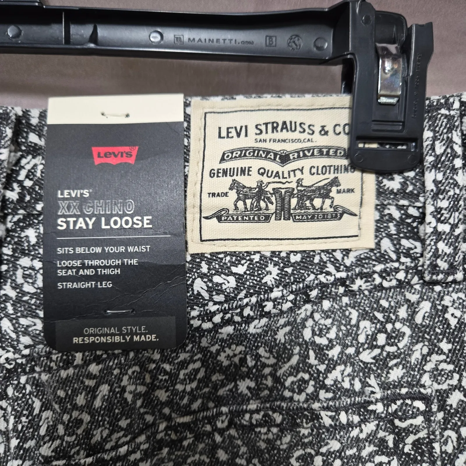 Levi's Black White Floral Baggy Dad Wellthread High Rise Straight Jeans Size 26 - Image 10