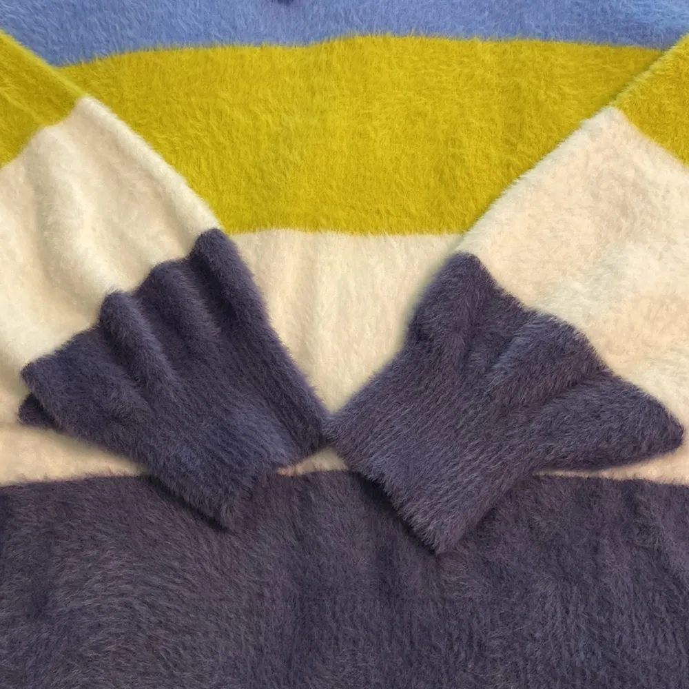 Aerie Blue and Yellow Crew Neck Sweater with Colorblock Design so soft brand new - Image 11