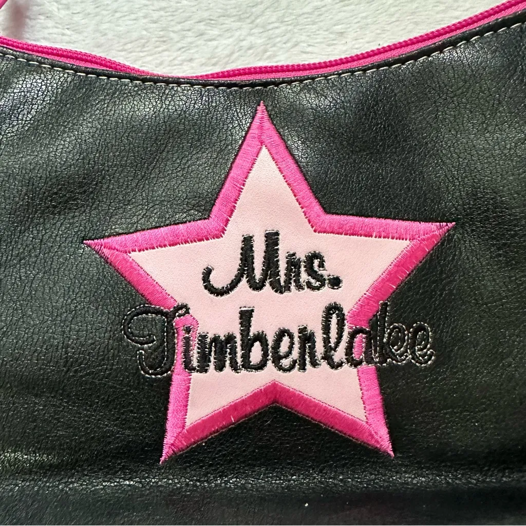 Mrs. Timberlake Star 90s Y2K Shoulder Bag in Black/Pink Pop Culture Black - Image 2