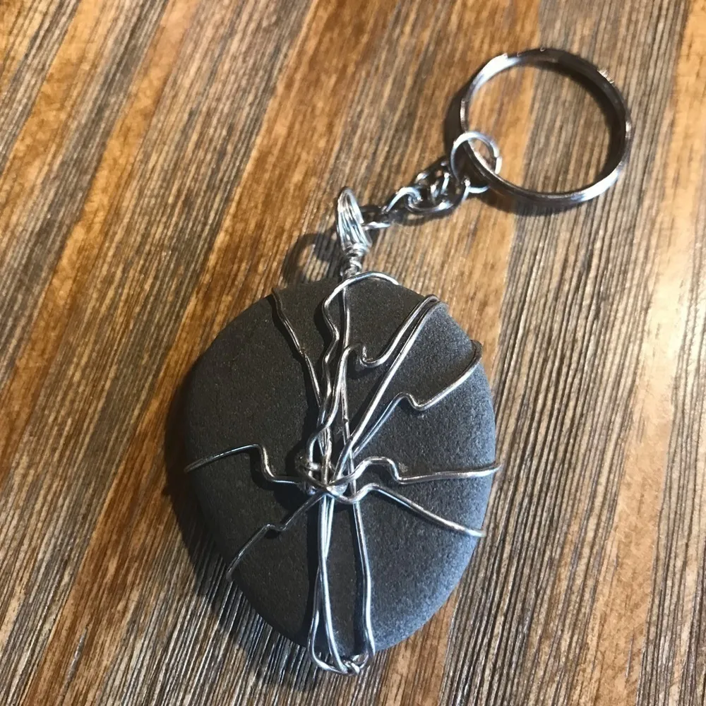 Handcrafted wire wrapped stone keychain Gray - Image 6