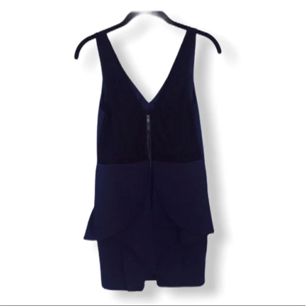 BCBGeneration SZ 4 Navy dress with lace back - Image 4