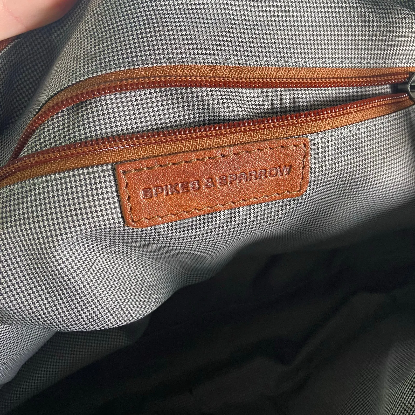 Spikes & Sparrow Brown Leather Tote Bag Shoulder Purse Zip Top Dual Straps - Image 13