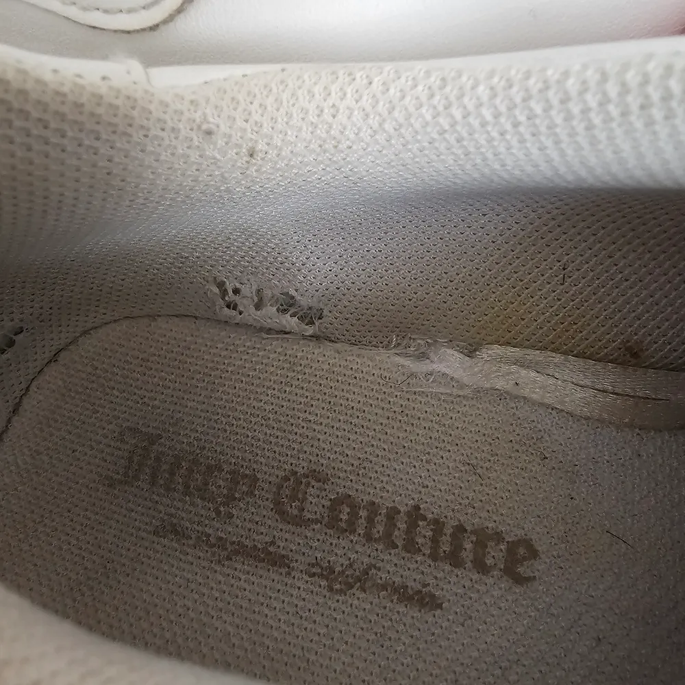 Juicy Couture Slip on White Sneakers size 8 - Image 7
