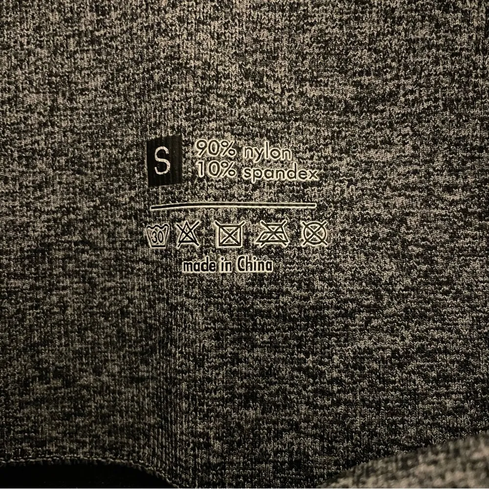 Gymshark Adapt Seamless Camo Leggings, Black/Gray, Size S, NWOT - Image 7