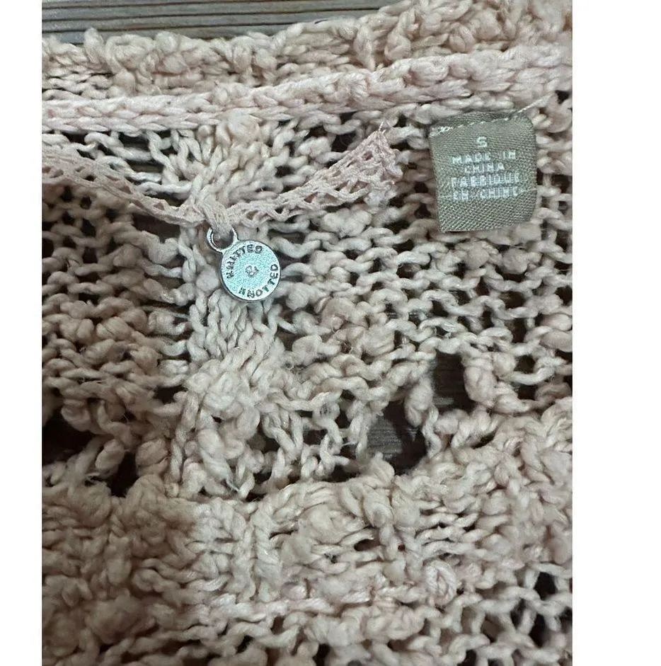 Anthropologie Sylt Boucle Pointelle Pullover Sweater Knitted Knotted Pink croche - Image 4