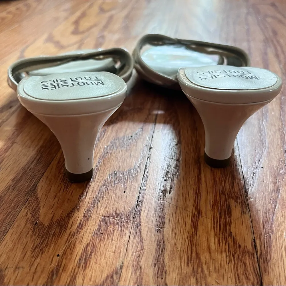Mootsies Tootsies Cream Nude Heels - Image 7