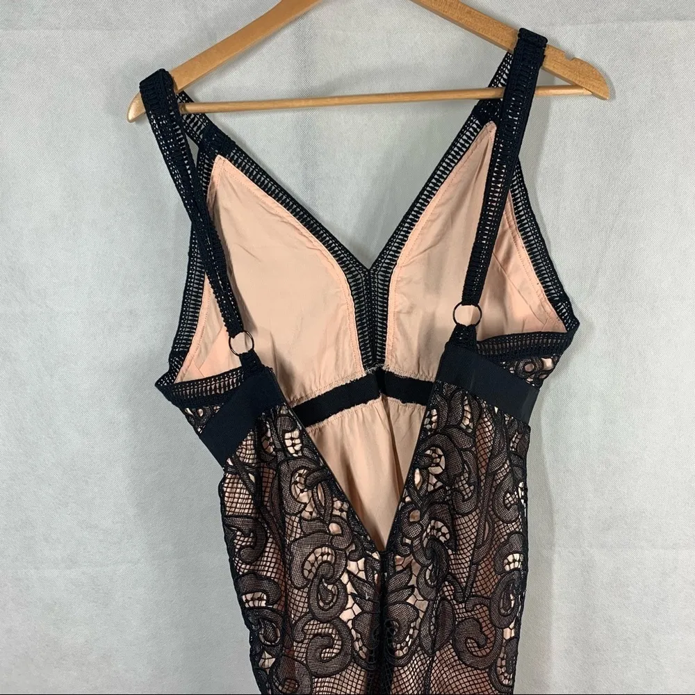 Alice McCall Wanderlust lace sleeveless maxi dress - Image 11