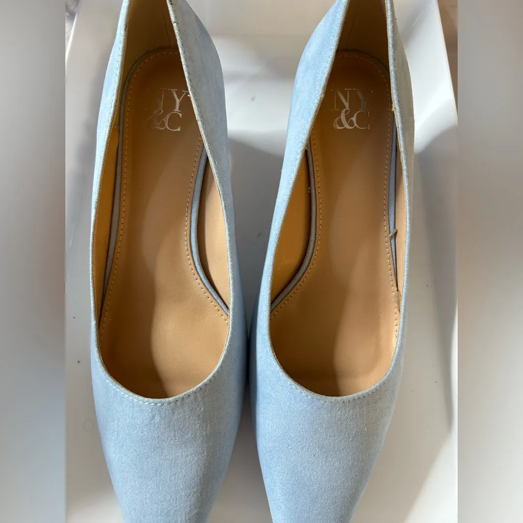 NEW NY & C Vegan Suede Kaelyn Kitten Pointed Heels Rubber Outsole 7.5 $80 Blue - Image 3
