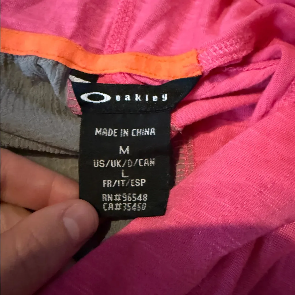 Oakley Lightweight Mesh Back Hoodie Women’s Size Medium Pink Long Sleeve‎ Active - Image 4