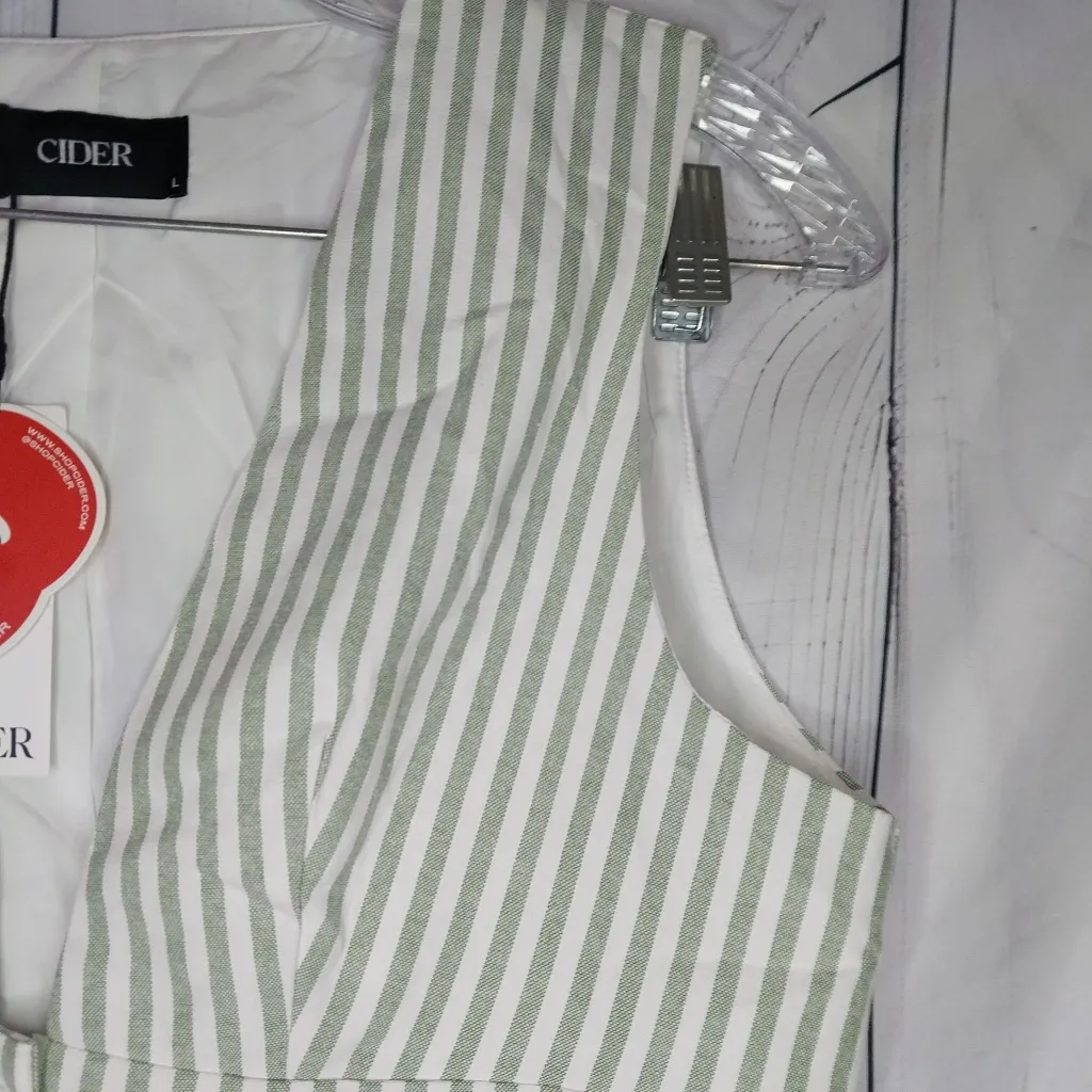 Cider Green And White Striped Women's Cropped Vest NWT - Image 2