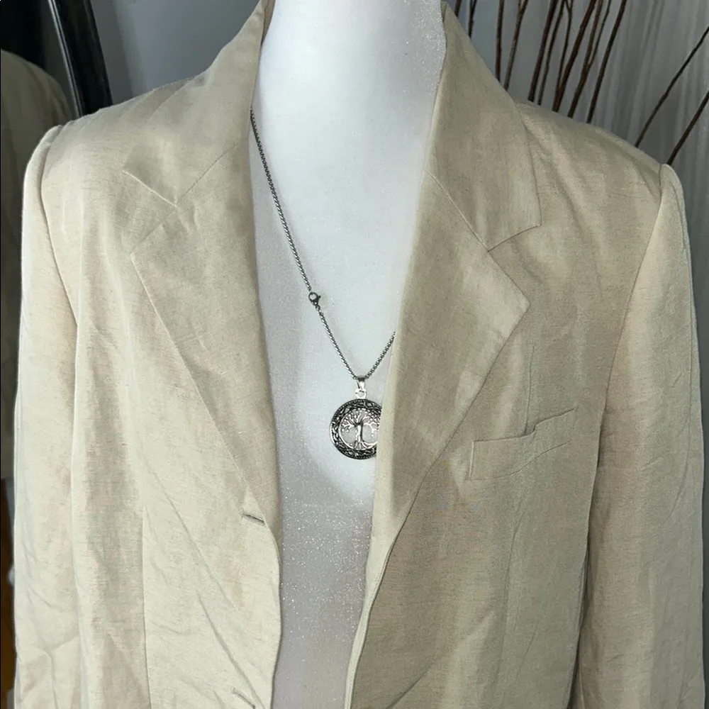 Laura Scott Cream Blazer - Image 2