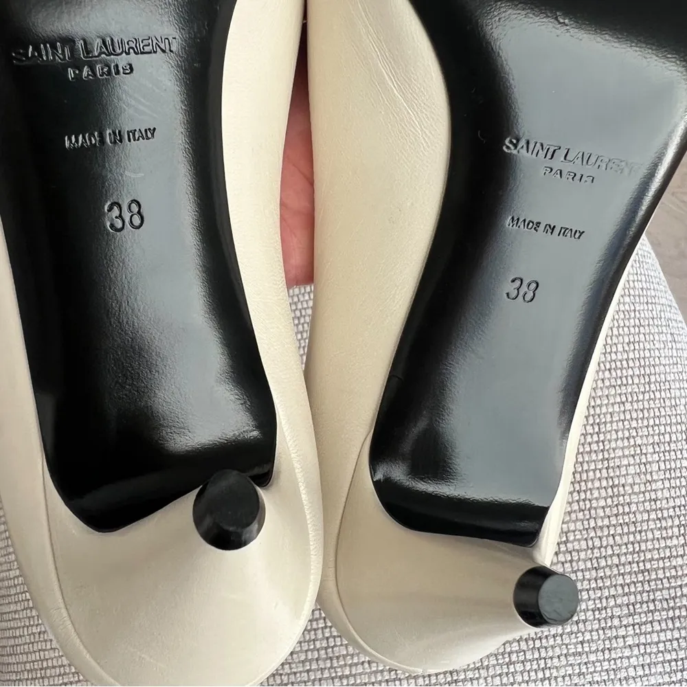 Saint Laurent YSL Anais Bow Pumps in Cream - Image 7