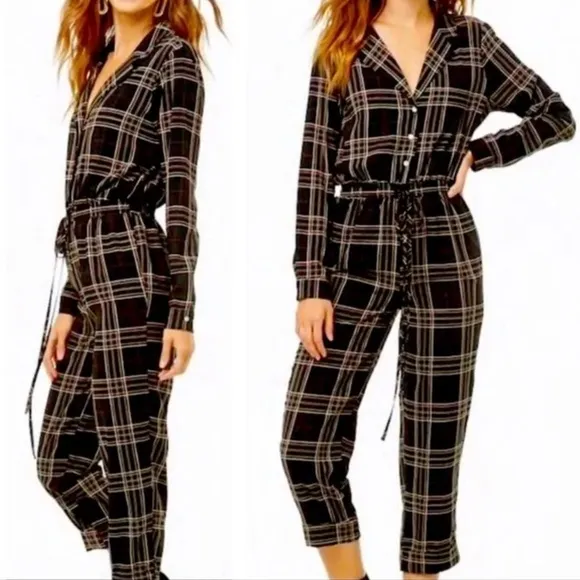 Forever21 women’s Plaid Black Jumpsuit size medium - Image 3