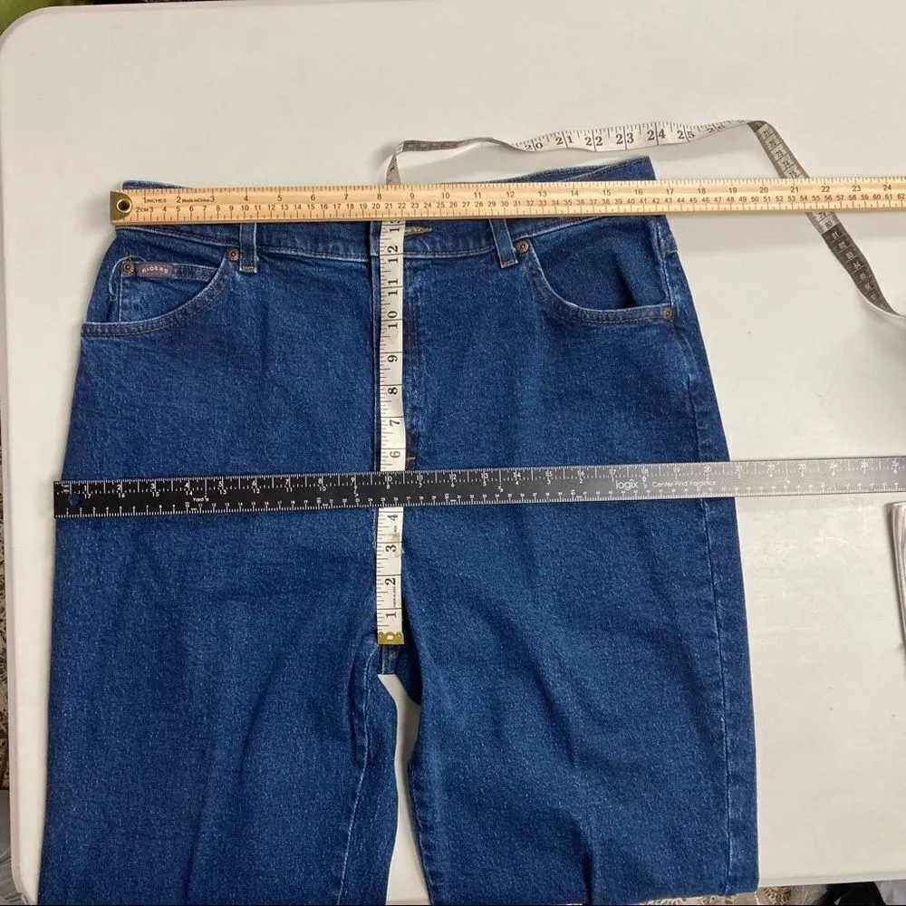 RIDERS‎ Women’s Dark Wash jeans Size 16Petite Rise 13” Inseam 28.5 - Image 7